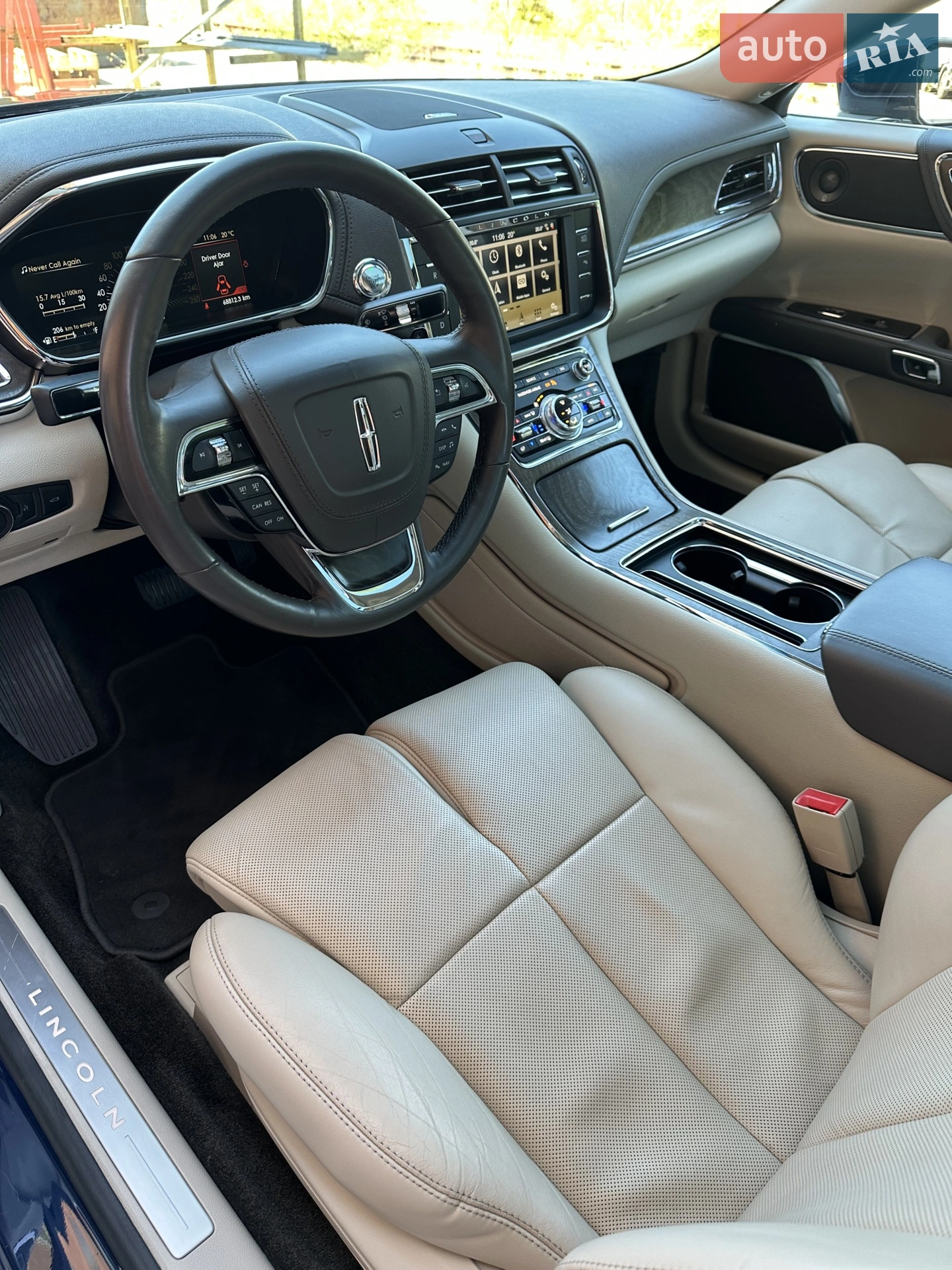 2018 Lincoln Continental - мініатюра 2