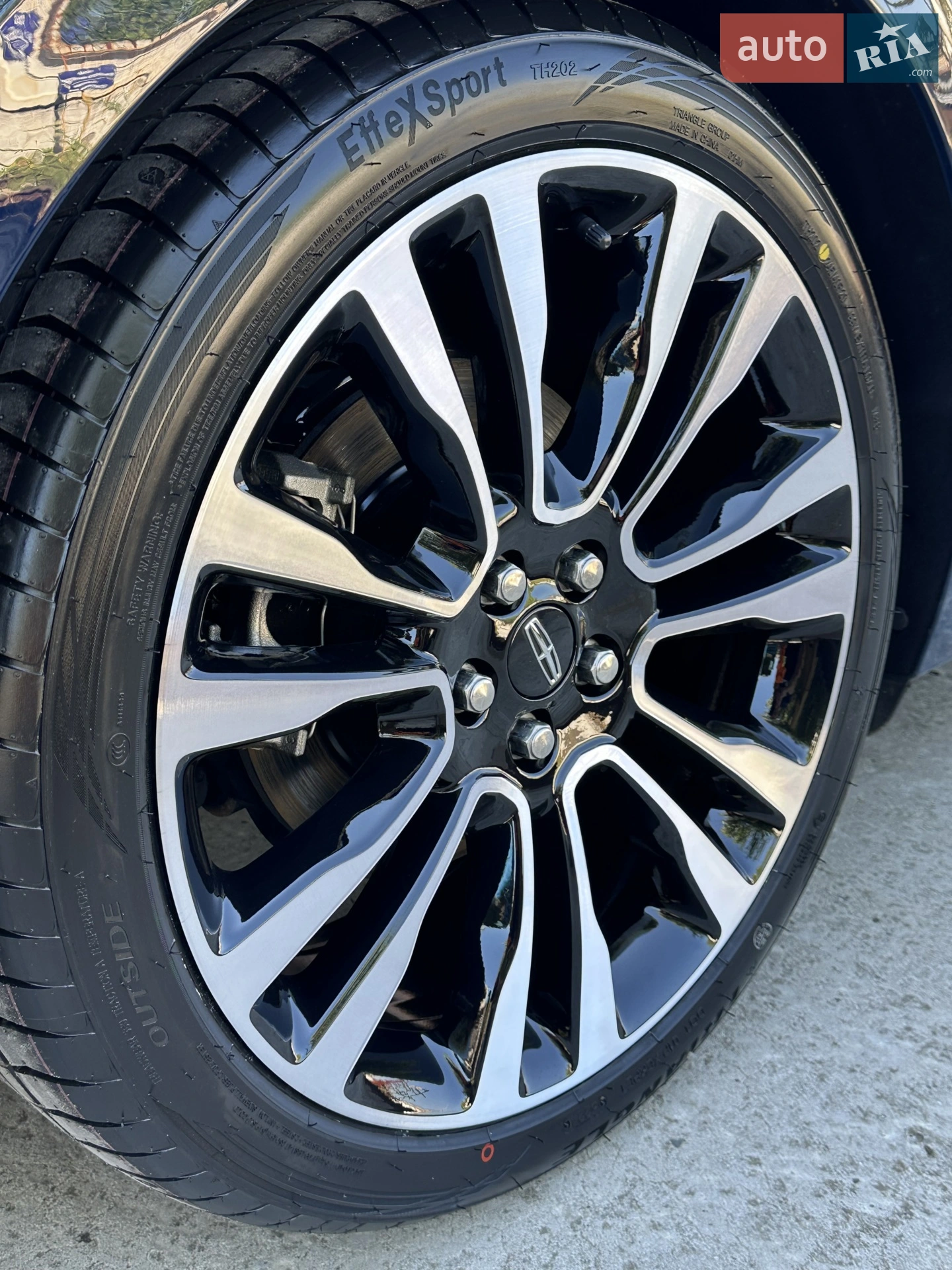 2018 Lincoln Continental - мініатюра 9