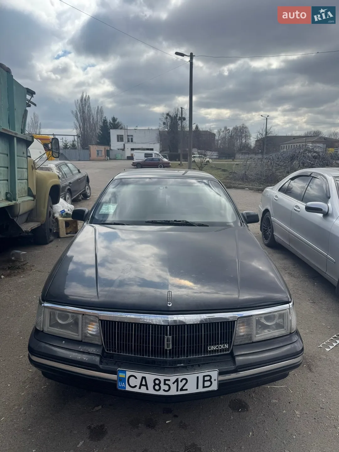 Lincoln Continental 1989
