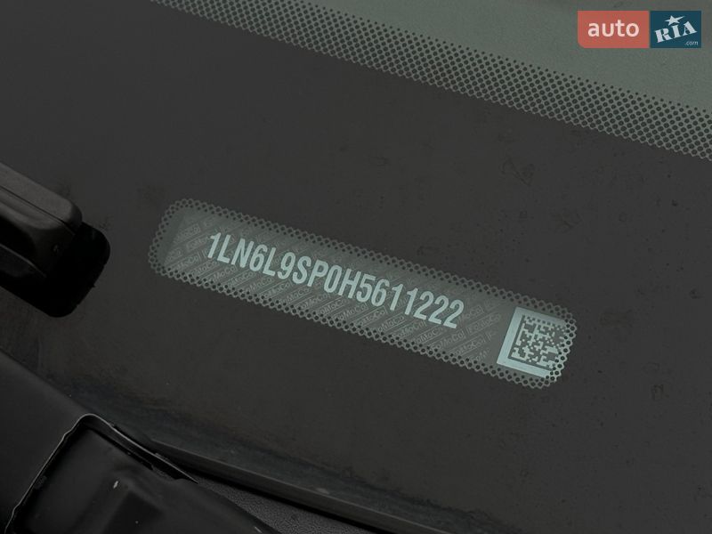 Седан Lincoln Continental 2016 в Києві