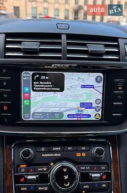 Седан Lincoln Continental 2016 в Києві