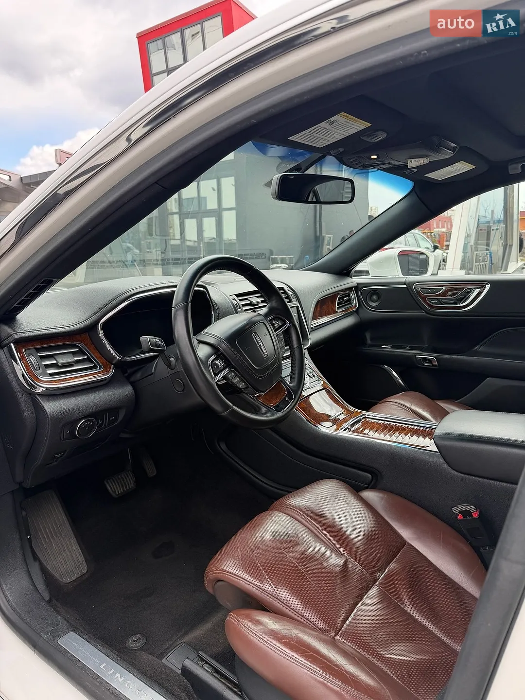 2018 Lincoln Continental - мініатюра 22