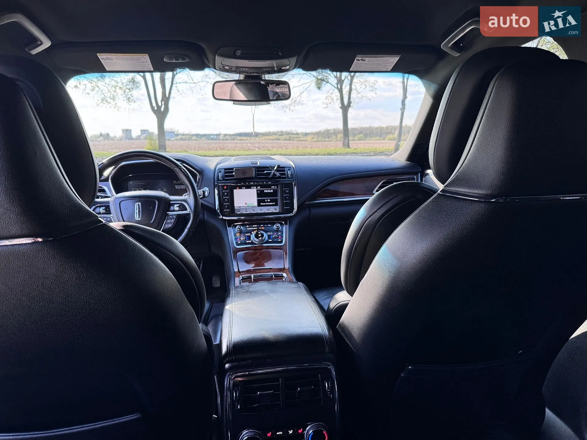 2017 Lincoln Continental - мініатюра 19