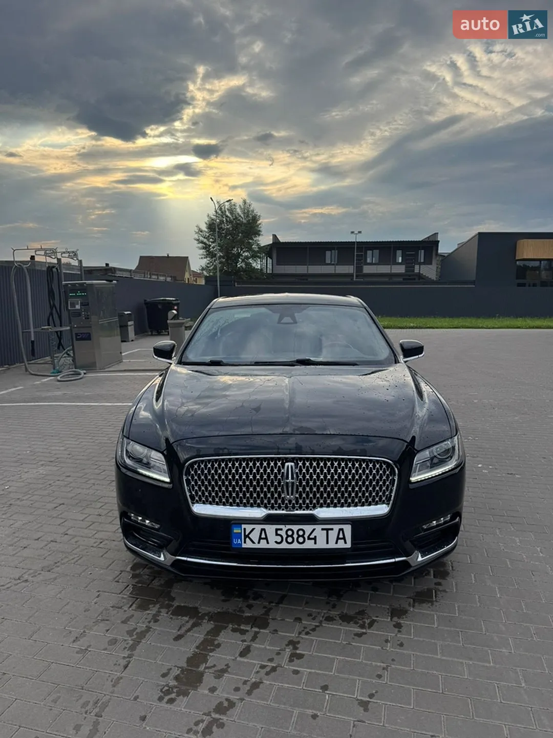 2016 Lincoln Continental - мініатюра 12