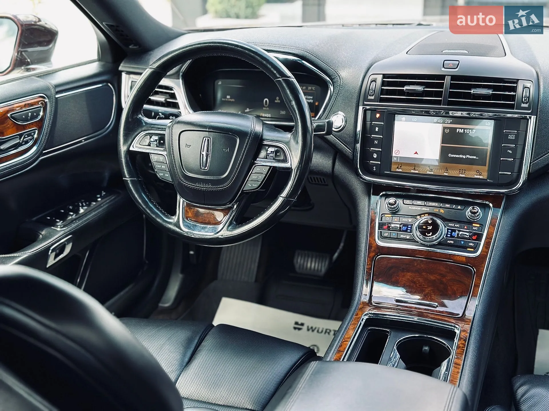2017 Lincoln Continental - мініатюра 47