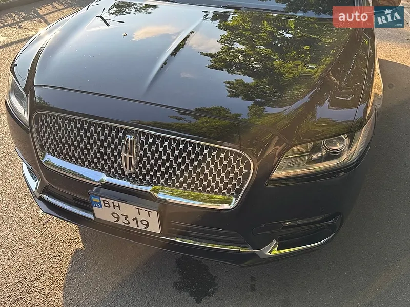 Lincoln Continental 2017