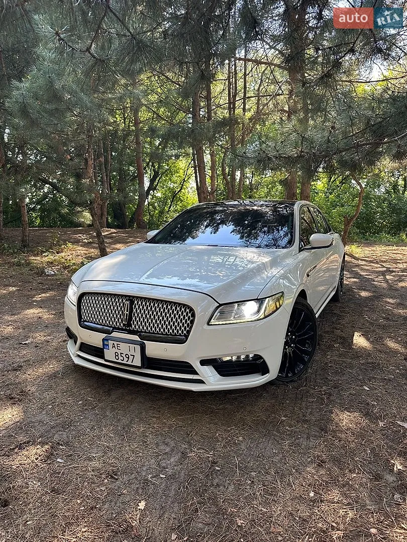 2019 Lincoln Continental - фото 1