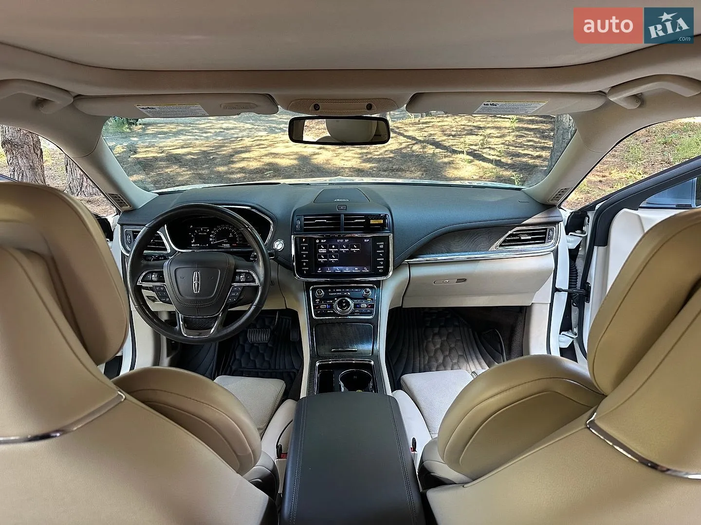 2019 Lincoln Continental - мініатюра 11