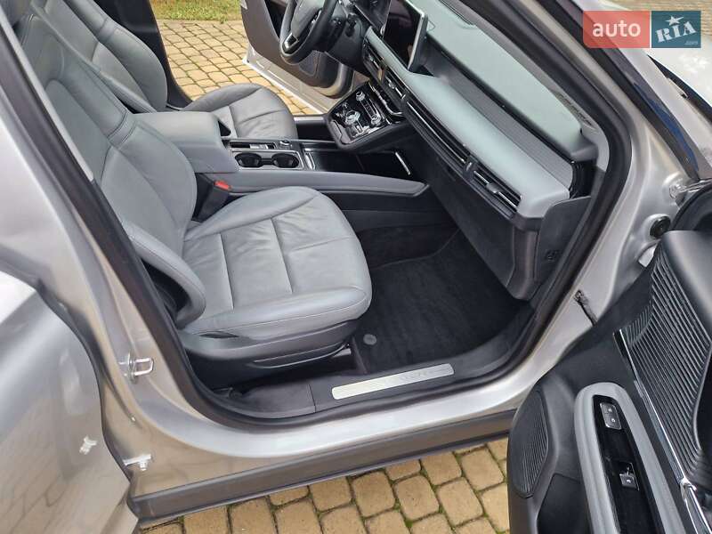 Позашляховик / Кросовер Lincoln Corsair 2019 в Хмельницькому фото 17 Позашляховик / Кросовер Lincoln Corsair 2019 в Хмельницькому