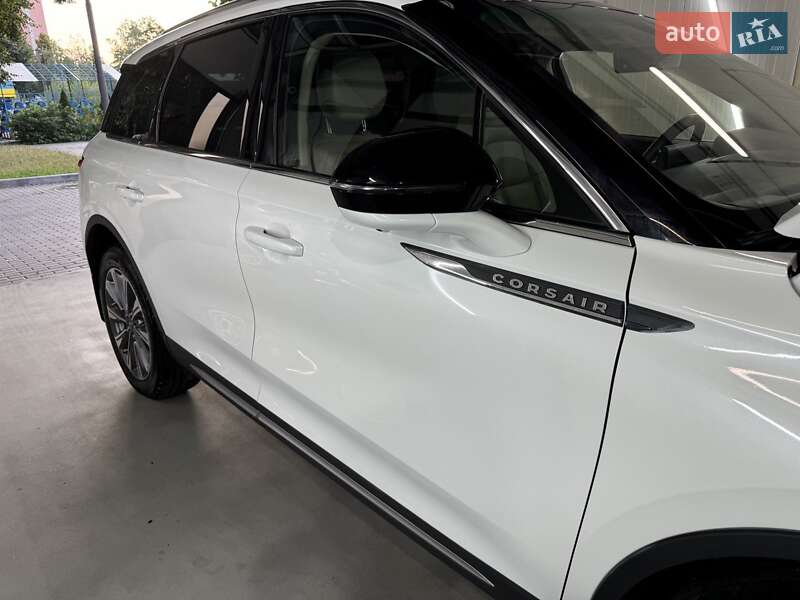 Внедорожник / Кроссовер Lincoln Corsair 2022 в Киеве