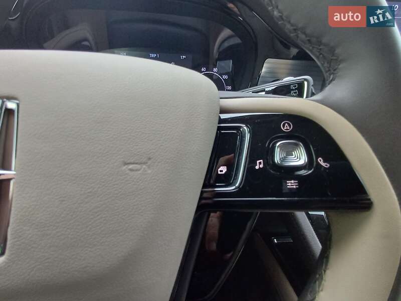 Внедорожник / Кроссовер Lincoln Corsair 2022 в Ивано-Франковске