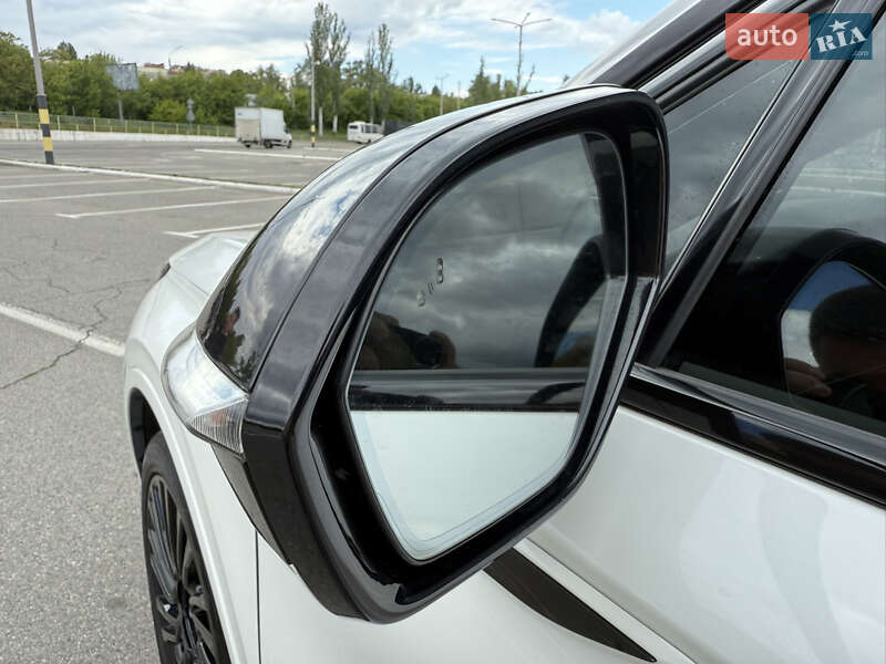 Внедорожник / Кроссовер Lincoln Corsair 2021 в Киеве