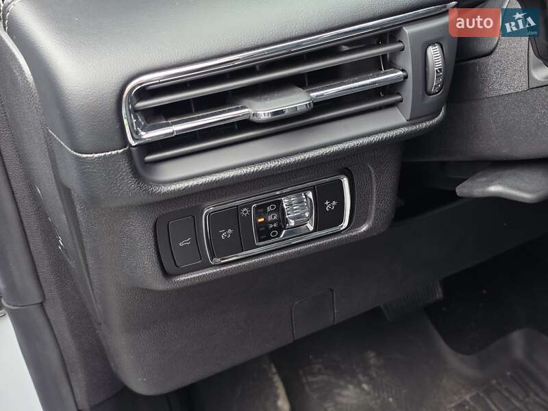 Позашляховик / Кросовер Lincoln Corsair 2024 в Тернополі