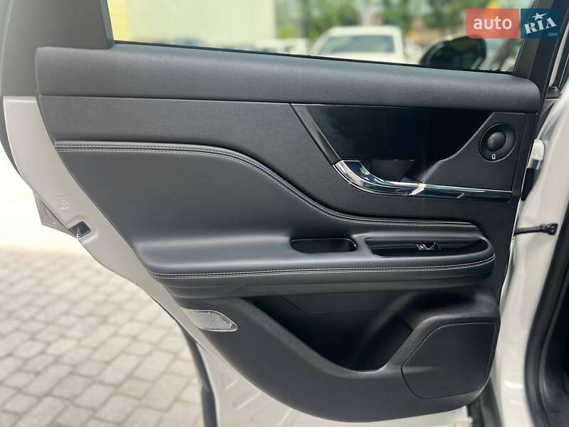 Внедорожник / Кроссовер Lincoln Corsair 2022 в Ивано-Франковске