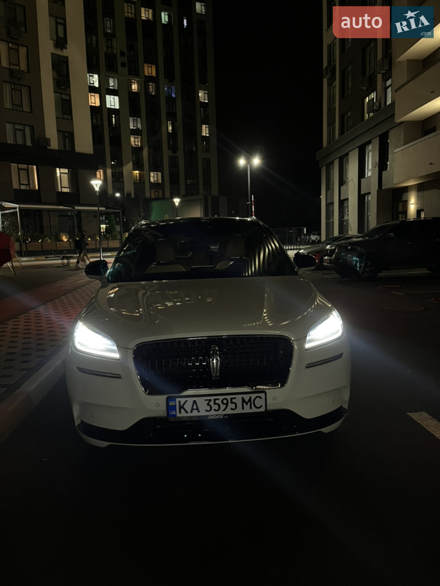 2021 Lincoln Corsair - мініатюра 13