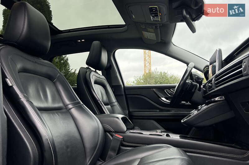 Позашляховик / Кросовер Lincoln Corsair 2021 в Львові фото 22 Позашляховик / Кросовер Lincoln Corsair 2021 в Львові