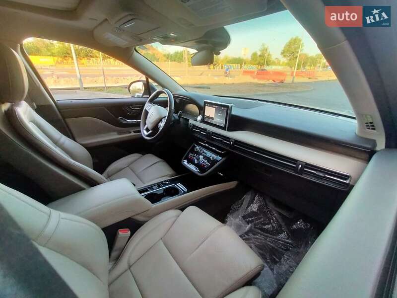 Внедорожник / Кроссовер Lincoln Corsair 2020 в Запорожье фото 11 Внедорожник / Кроссовер Lincoln Corsair 2020 в Запорожье