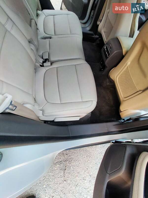 Внедорожник / Кроссовер Lincoln Corsair 2020 в Запорожье фото 4 Внедорожник / Кроссовер Lincoln Corsair 2020 в Запорожье