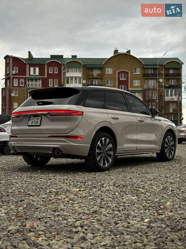 Позашляховик / Кросовер Lincoln Corsair 2022 в Чернівцях