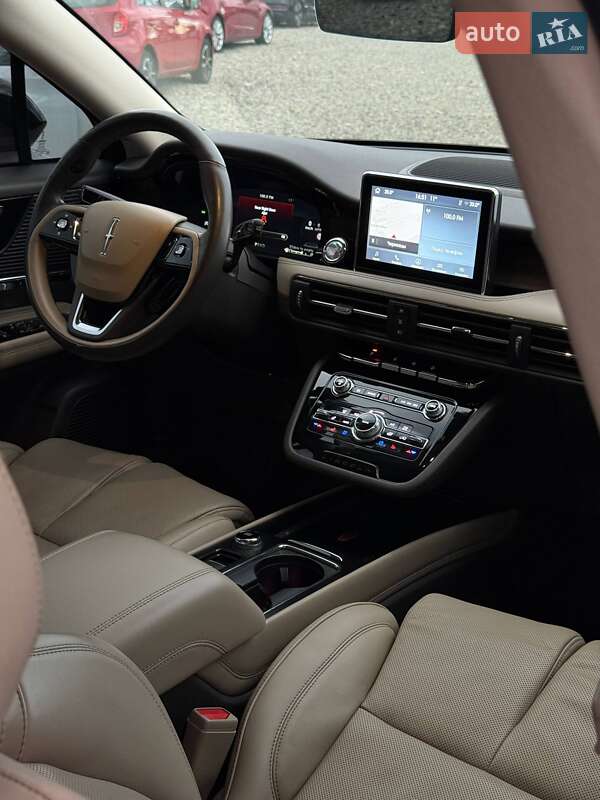 Позашляховик / Кросовер Lincoln Corsair 2022 в Чернівцях