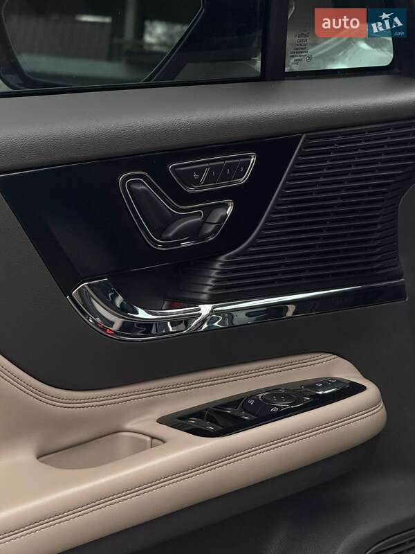 Позашляховик / Кросовер Lincoln Corsair 2022 в Чернівцях