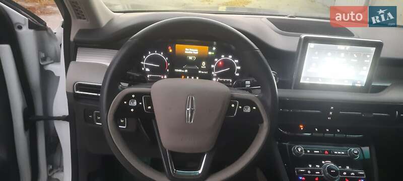 Внедорожник / Кроссовер Lincoln Corsair 2020 в Ровно фото 27 Внедорожник / Кроссовер Lincoln Corsair 2020 в Ровно