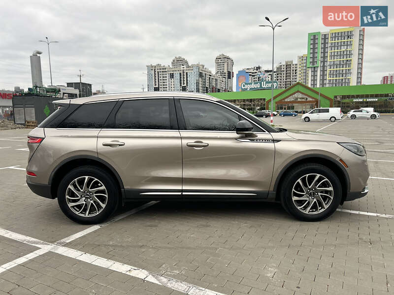 Позашляховик / Кросовер Lincoln Corsair 2021 в Одесі фото 5 Позашляховик / Кросовер Lincoln Corsair 2021 в Одесі