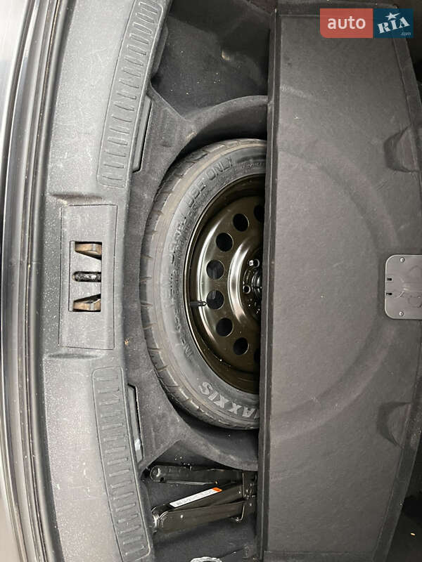 Позашляховик / Кросовер Lincoln Corsair 2020 в Львові фото 27 Позашляховик / Кросовер Lincoln Corsair 2020 в Львові