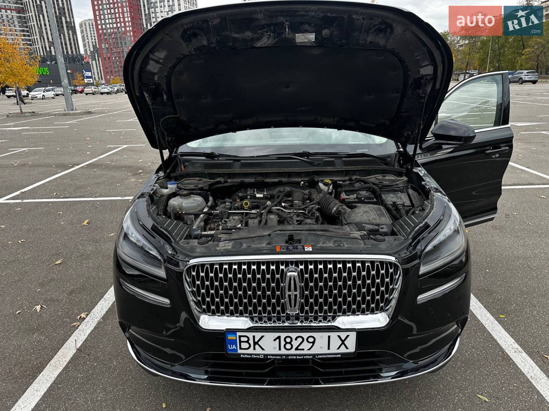 2022 Lincoln Corsair - мініатюра 10