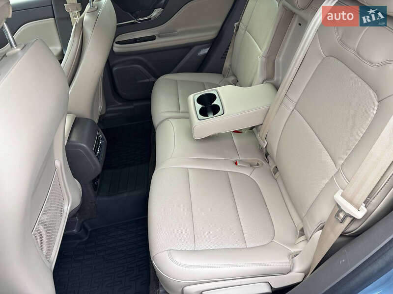 Позашляховик / Кросовер Lincoln Corsair 2023 в Києві