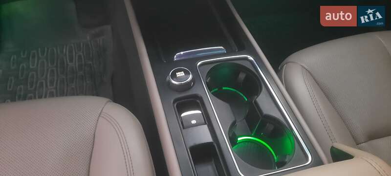 Позашляховик / Кросовер Lincoln Corsair 2020 в Рівному