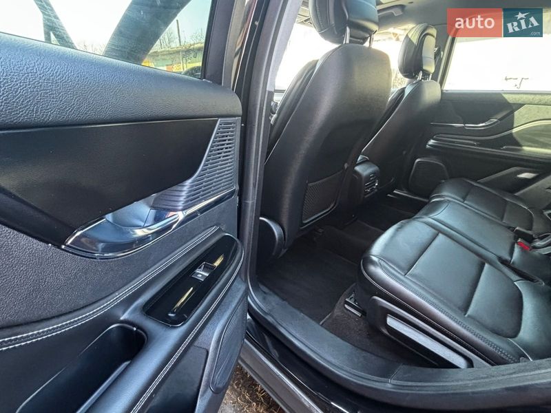 Внедорожник / Кроссовер Lincoln Corsair 2020 в Виннице