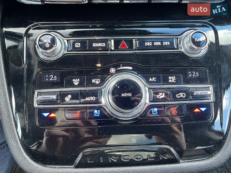 Внедорожник / Кроссовер Lincoln Corsair 2020 в Львове