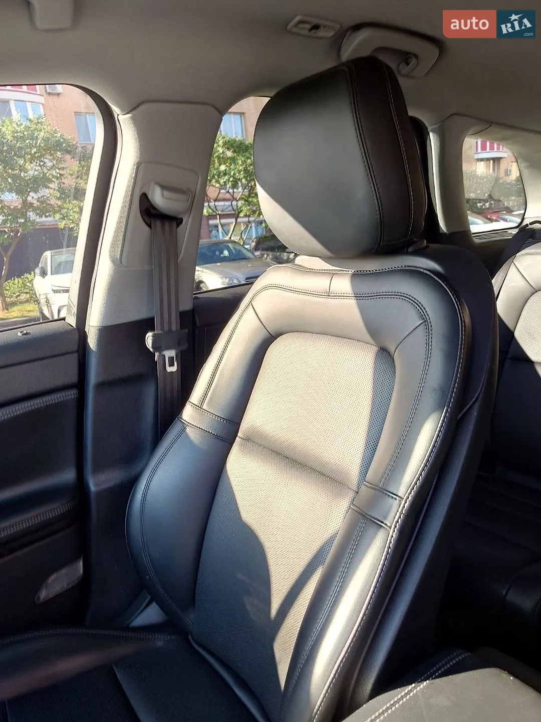 2019 Lincoln Corsair - мініатюра 7
