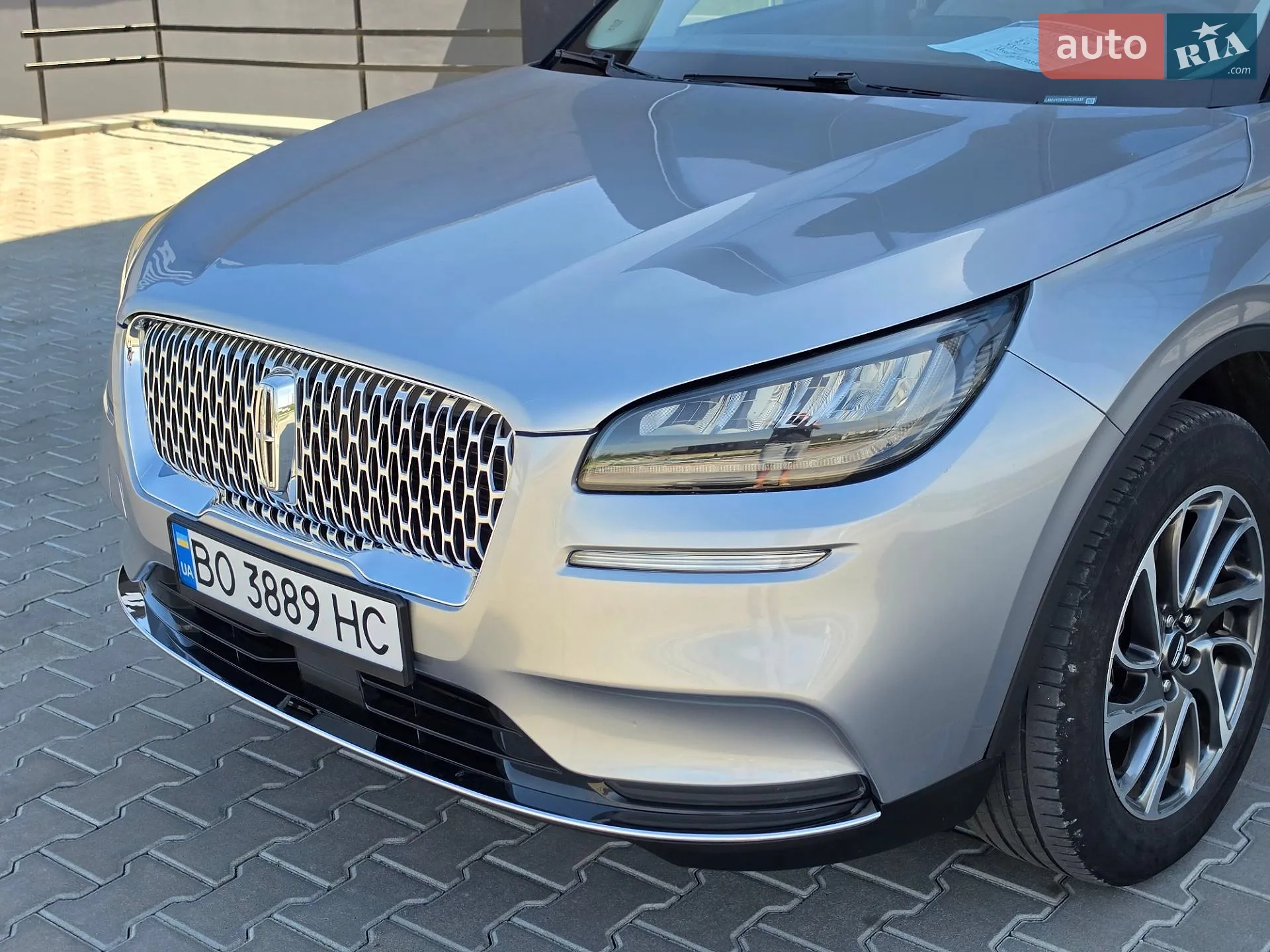 2022 Lincoln Corsair - мініатюра 23