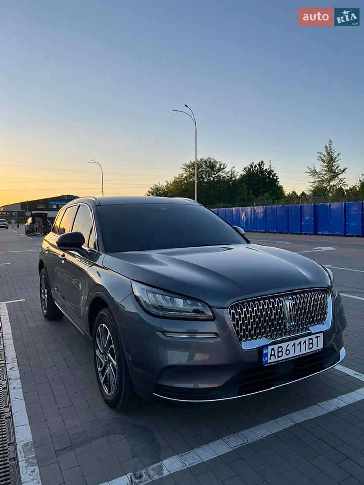 2022 Lincoln Corsair - мініатюра 13