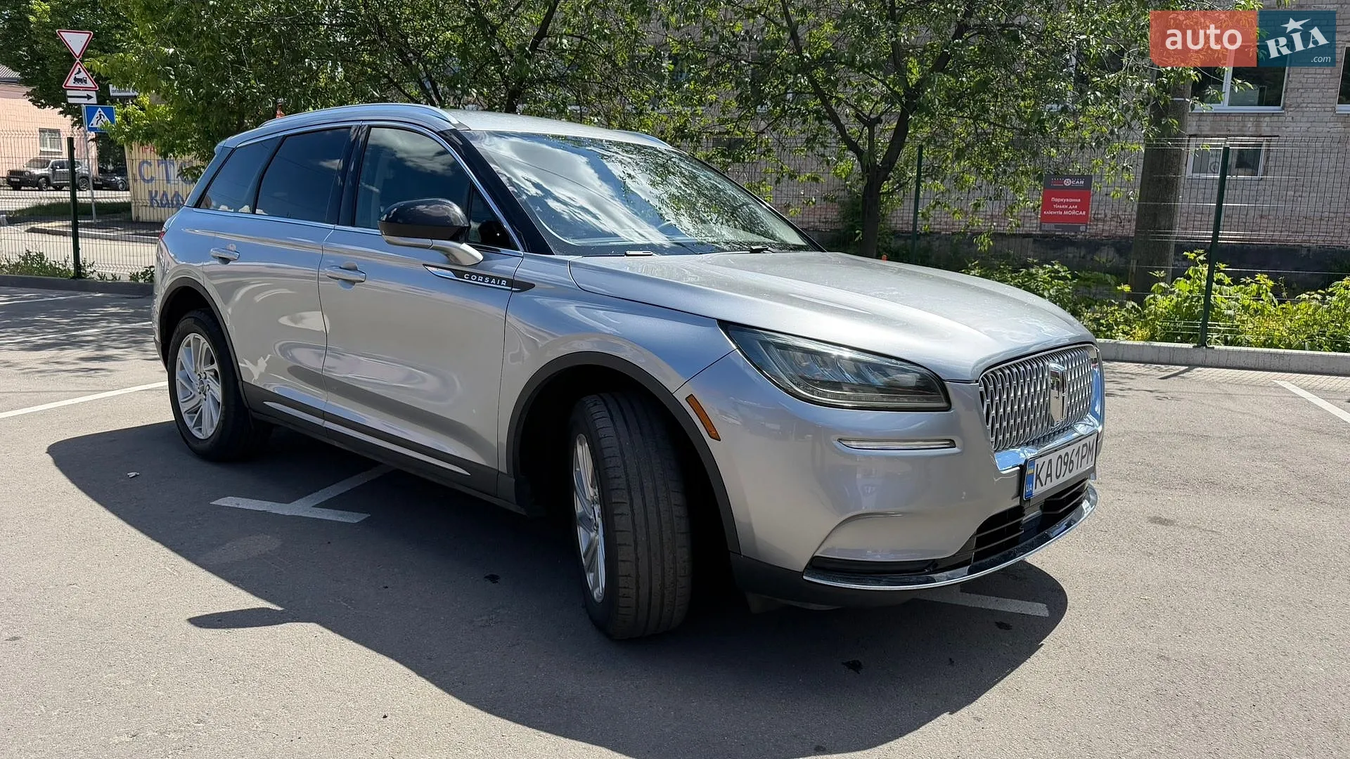 Lincoln Corsair 2022 VIN 5LMCJ1C90NUL12810 фото оголошення 2 з 27