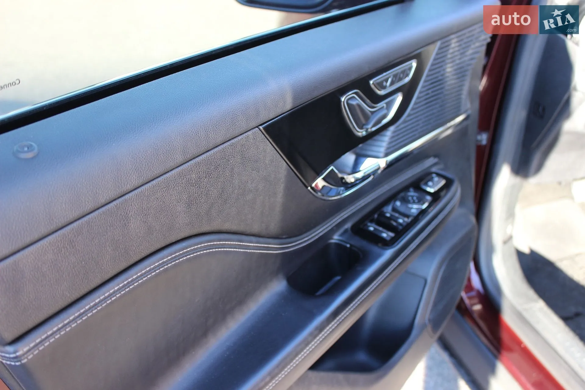 2019 Lincoln Corsair - мініатюра 11
