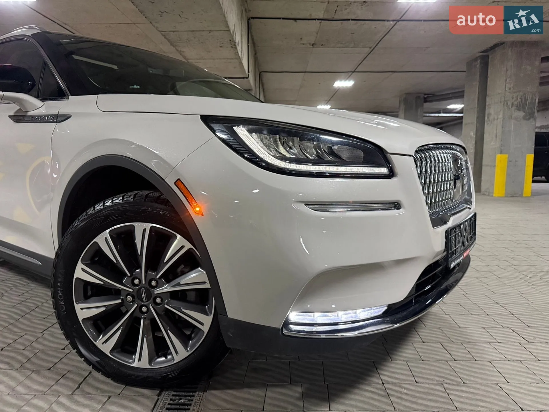 2020 Lincoln Corsair - мініатюра 4