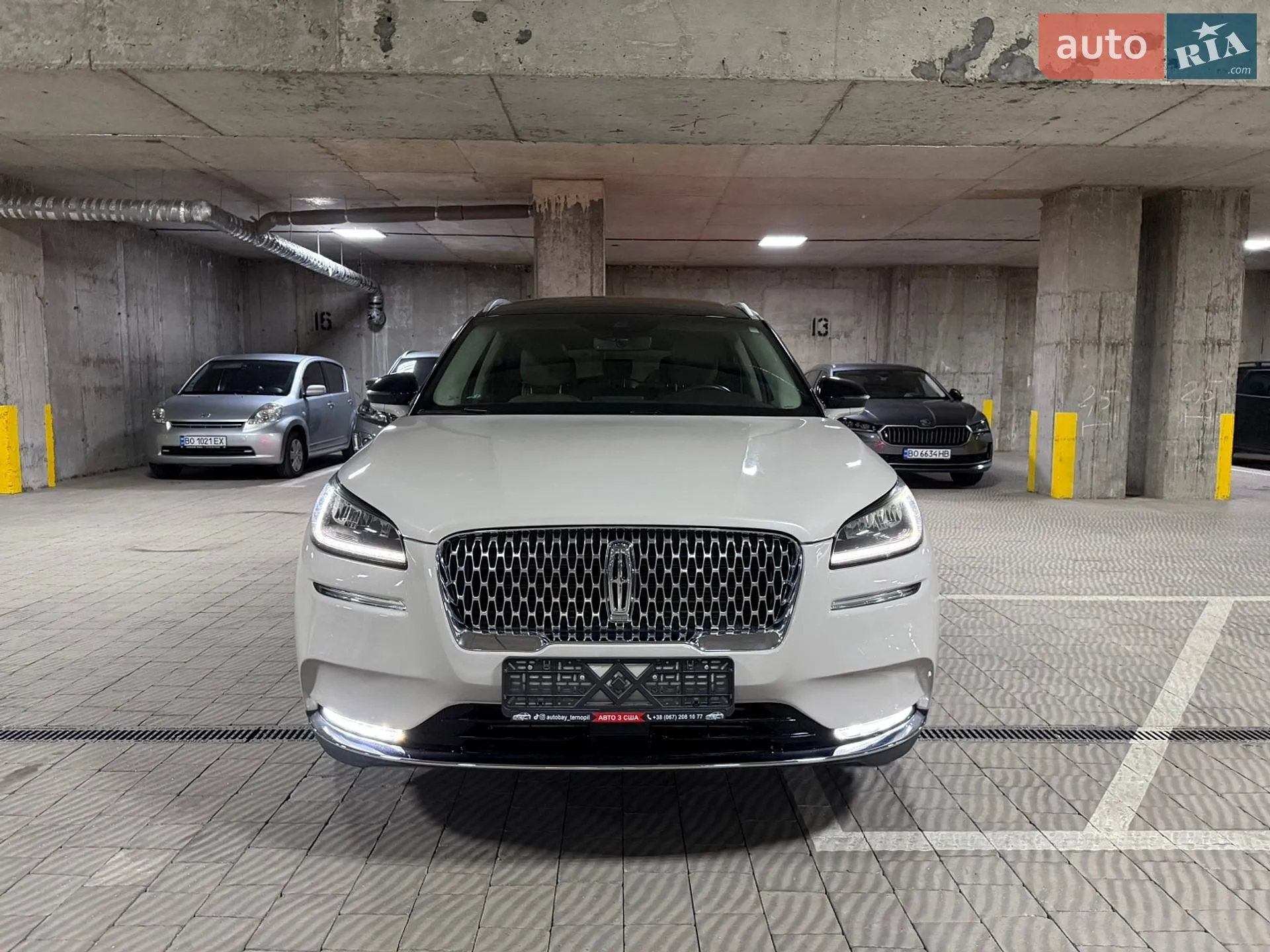 2020 Lincoln Corsair - мініатюра 12