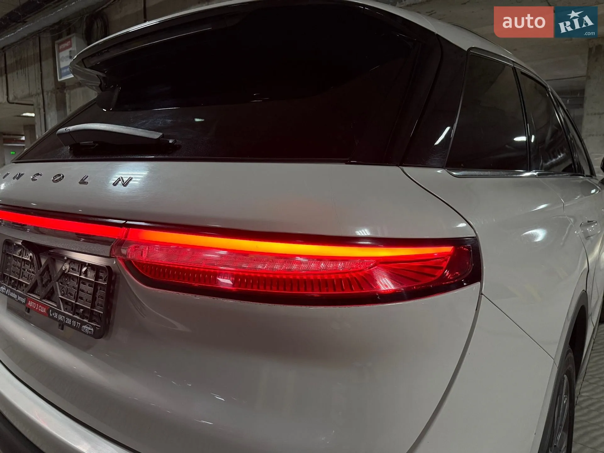 2020 Lincoln Corsair - мініатюра 21