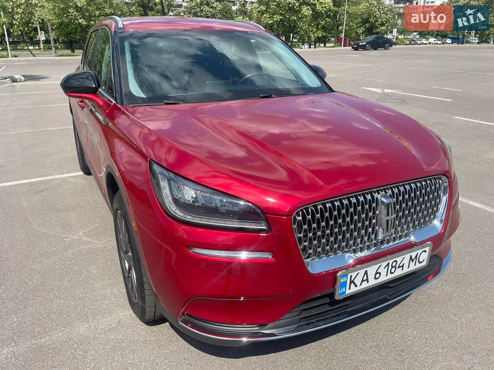 2021 Lincoln Corsair - мініатюра 2