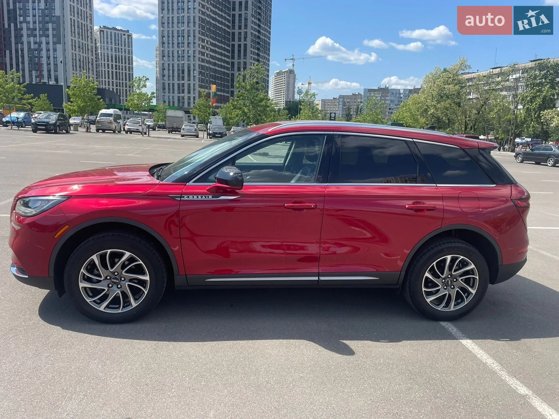 2021 Lincoln Corsair - мініатюра 7