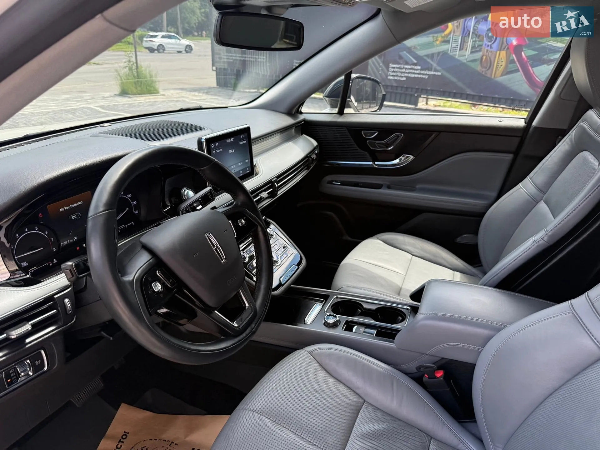 2020 Lincoln Corsair - мініатюра 41