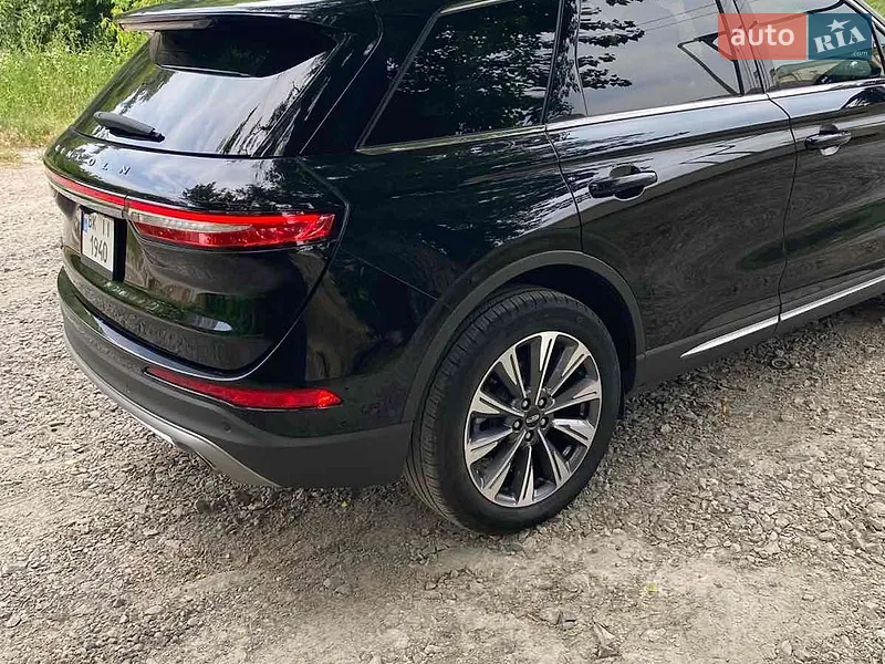 Lincoln Corsair 2022 VIN 5LMCJ2C95NUL35375 фото оголошення 8 з 69