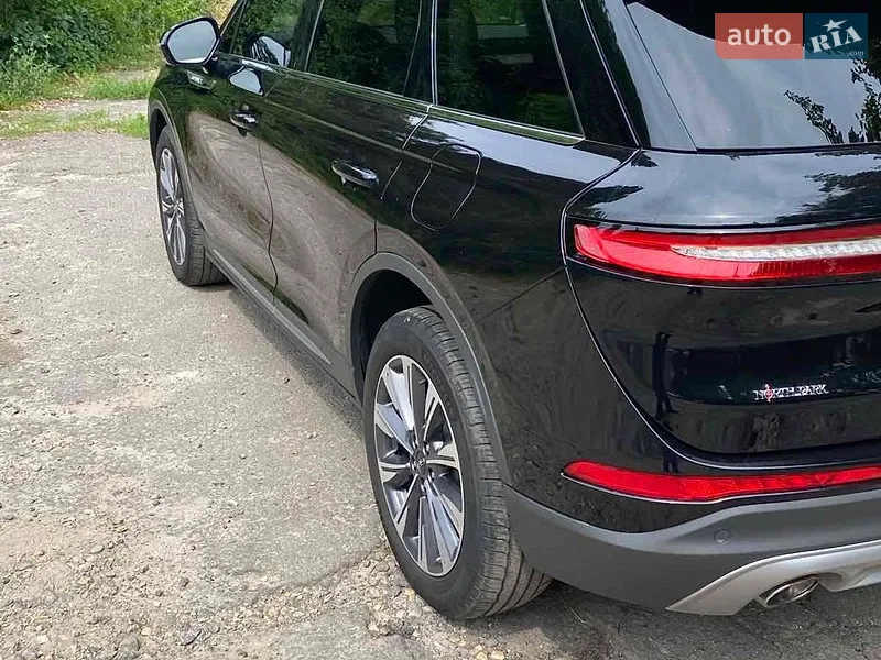 Lincoln Corsair 2022 VIN 5LMCJ2C95NUL35375 фото оголошення 18 з 69