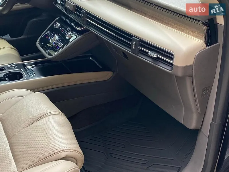 Lincoln Corsair 2022 VIN 5LMCJ2C95NUL35375 фото оголошення 30 з 69