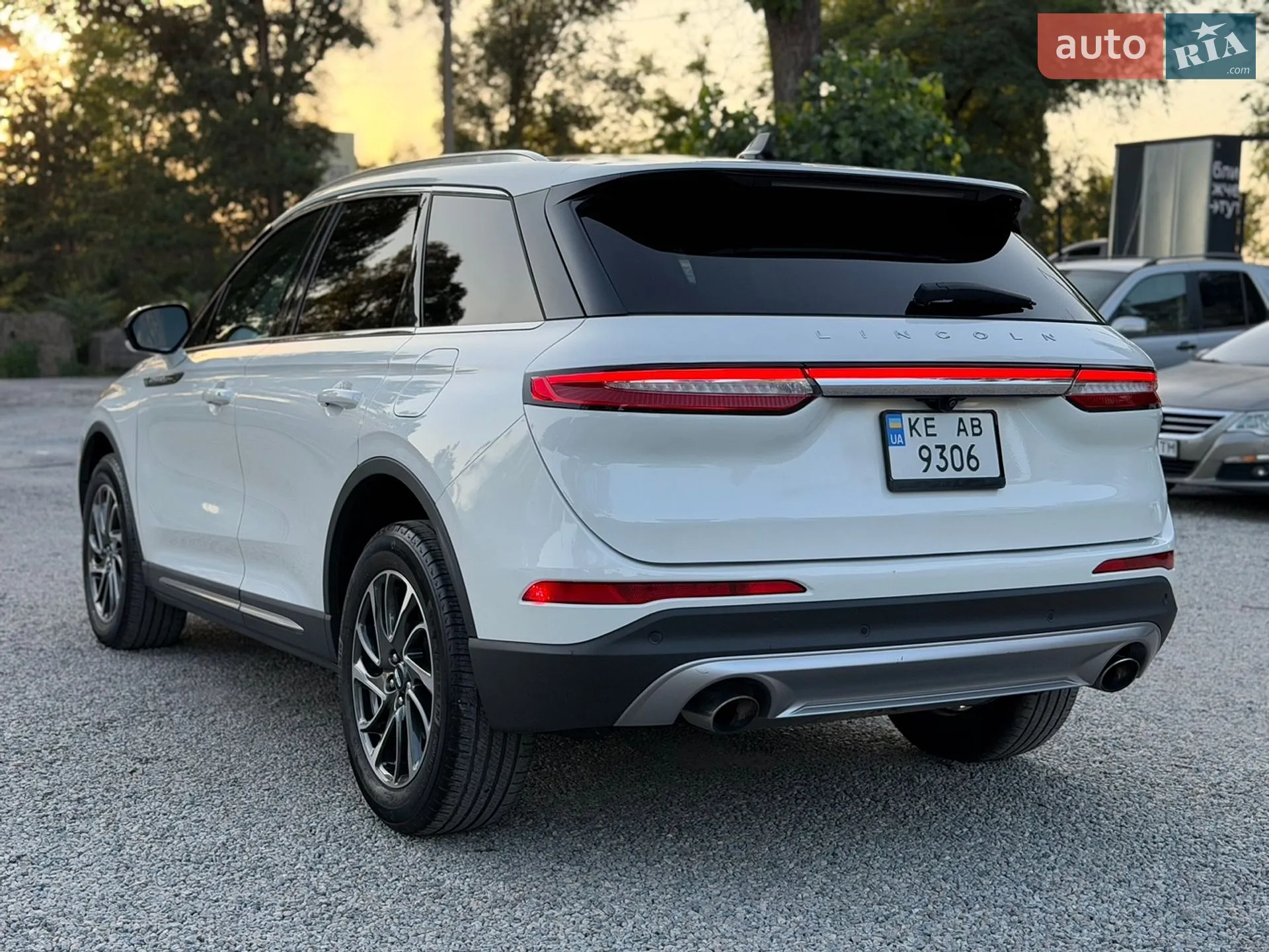 2020 Lincoln Corsair - мініатюра 9