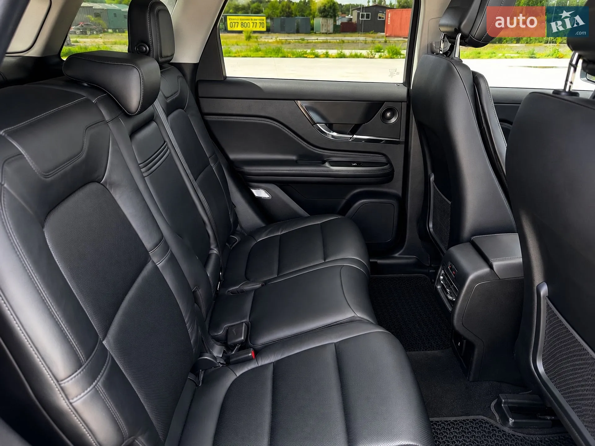 2019 Lincoln Corsair - мініатюра 15