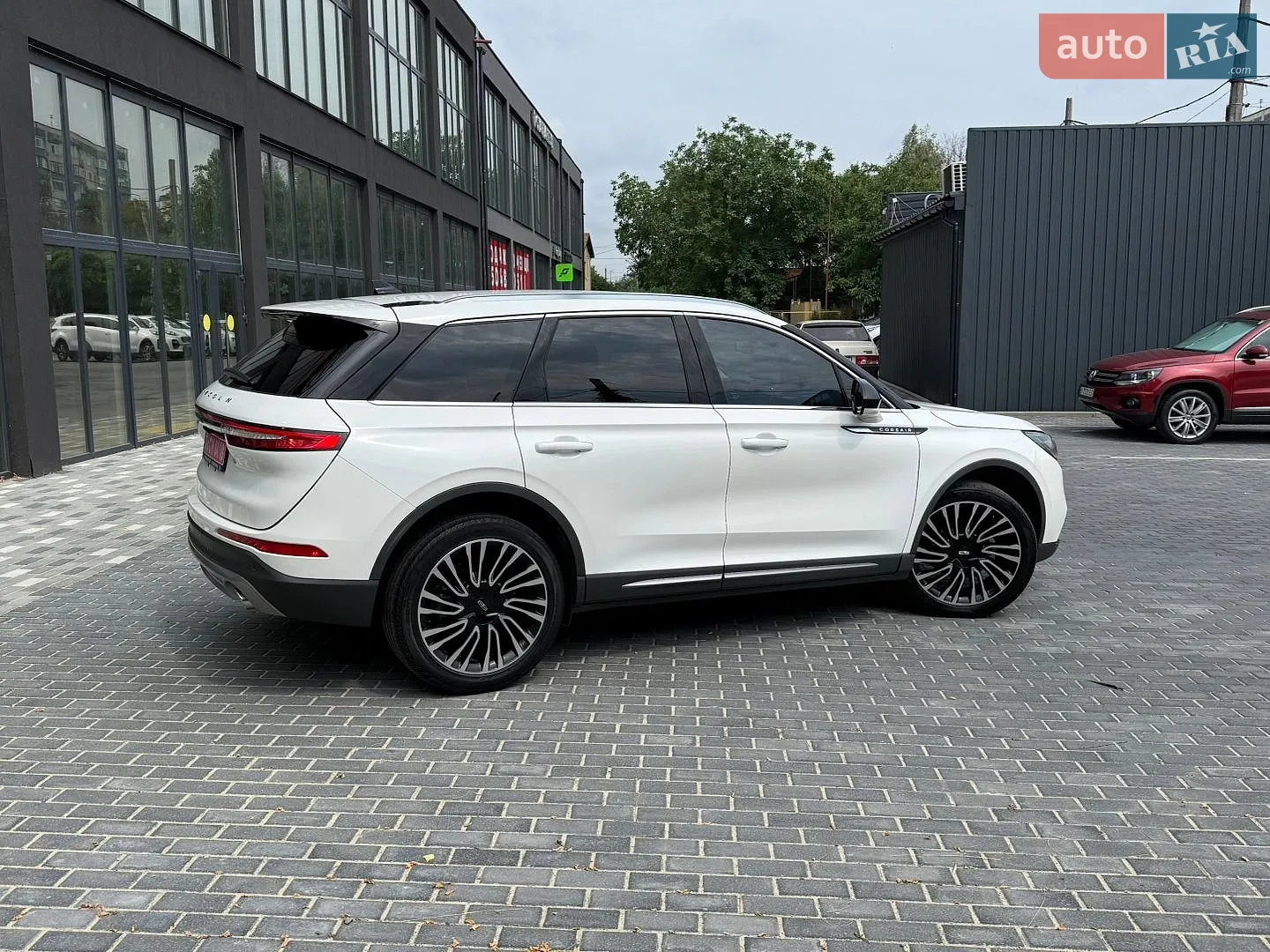 2020 Lincoln Corsair - мініатюра 12